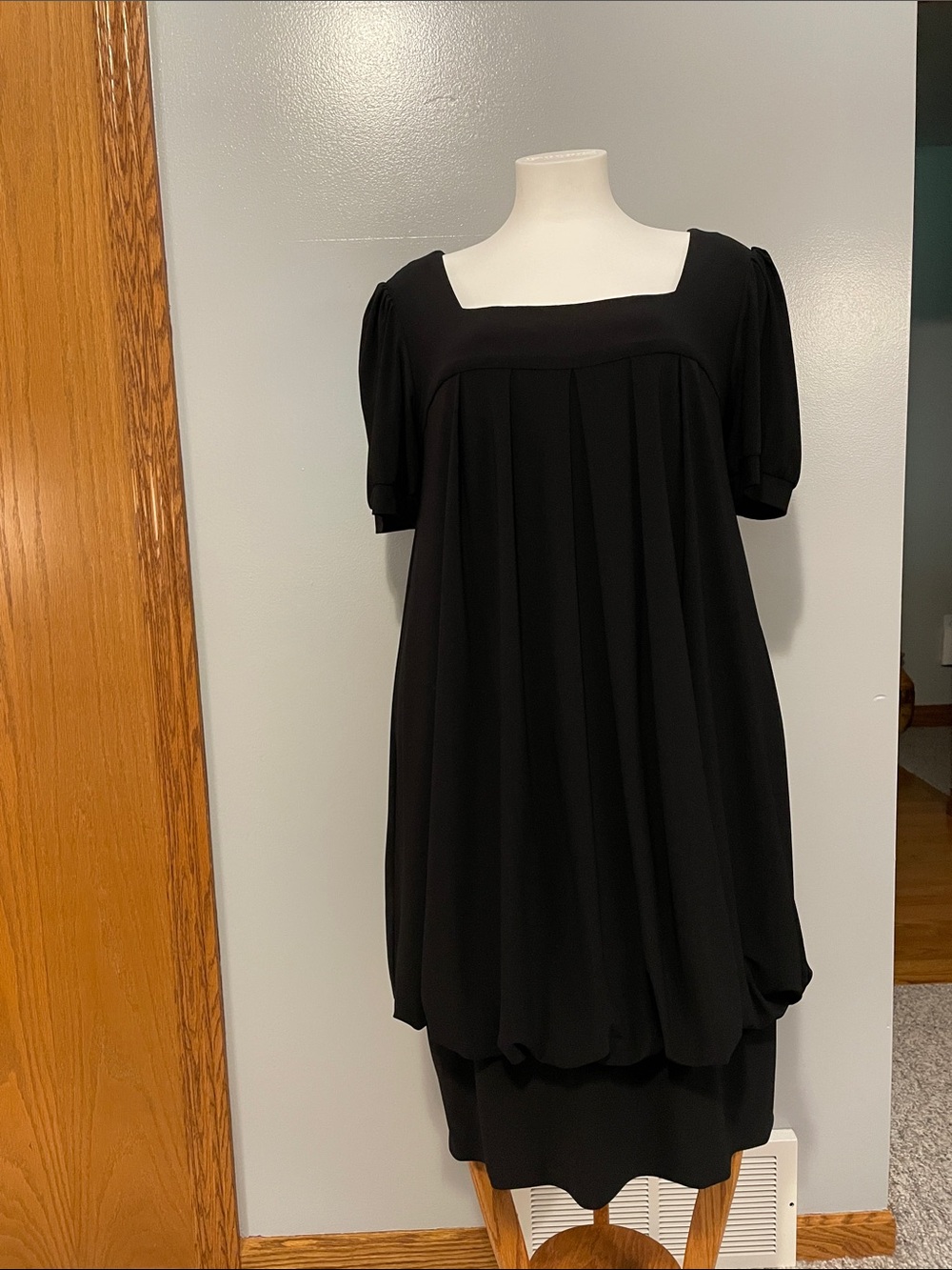 Size 16 Black Square Neck Pleated Midi Dress